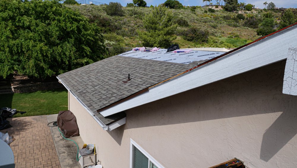 Slide of Finest City Roofing