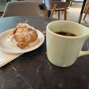 Refuge - My almond croissant finally arrived - Cocktail Bars Near Me - Houston, Texas Refuge - My almond croissant finally arrived - Cocktail Bars Near Me - Houston, Texas