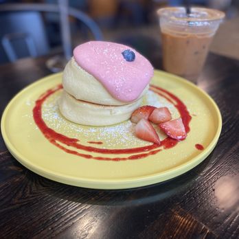 Burnt Crumbs - Japanese pancakes with strawberry! - New American Near Me - Irvine, California Burnt Crumbs - Japanese pancakes with strawberry! - New American Near Me - Irvine, California