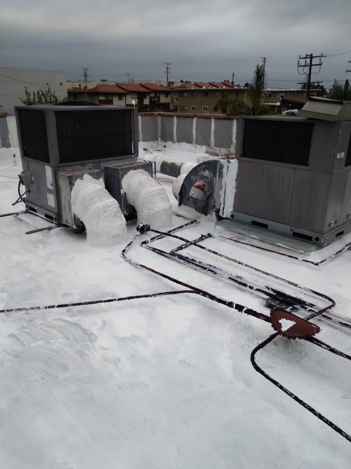 Slide of RR Roofing Service