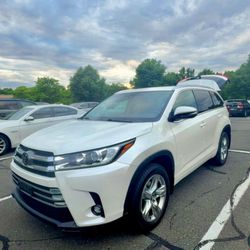 First Class Auto - 2019 Toyota Highlander Limited