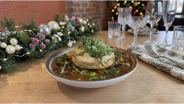 V-SPOT FOOD VEGAN RESTAURANT by null