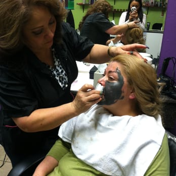 Coco's Beauty Salon - Hair Salons Near Me - San Pablo, California