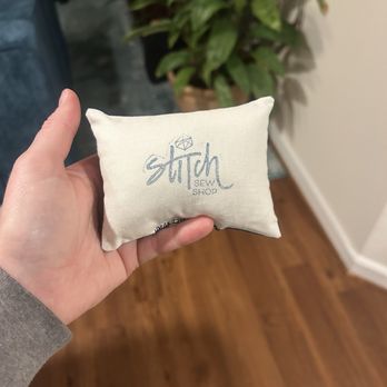 Stitch Sew Shop - Mini pillow made during begging machine class - Fabric Stores Near Me - Alexandria, Virginia