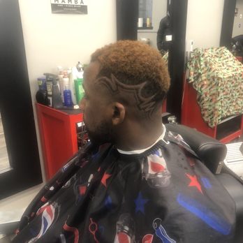 Master Blends Barbershop - Smooth design with fade - Barbers Near Me - Bronx, New York