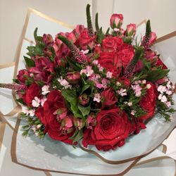 Celan Flowers & Gift Shop