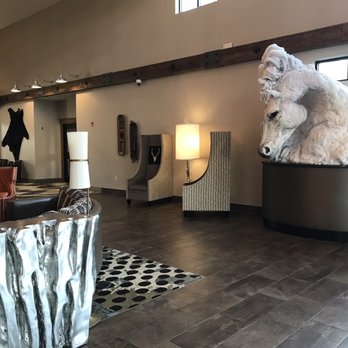 Stoney Creek Hotel Tulsa - Broken Arrow - Great art work and decorating - Hotels Near Me - Broken Arrow, Oklahoma Stoney Creek Hotel Tulsa - Broken Arrow - Great art work and decorating - Hotels Near Me - Broken Arrow, Oklahoma