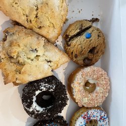 Simply Sweet Bakery