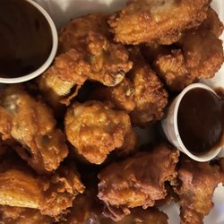 TT Murphs - Wings w/bbq sauce