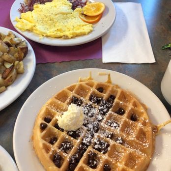 Banners Restaurant - Waffle with chocolate chips, Corn Beef hash with scrambled eggs. - Breakfast & Brunch Near Me - Conway, New Hampshire