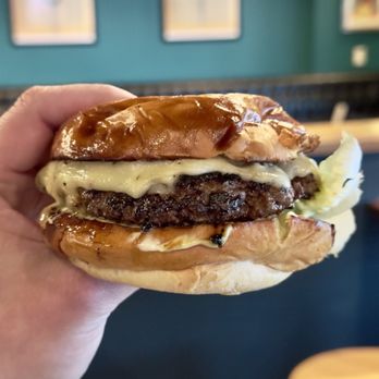 FoodSmith Bistro Pub - Chimichurri Butter Burger - Gastropubs Near Me - West Saint Paul, Minnesota