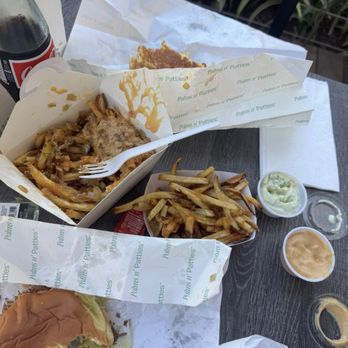 Palms n' Patties - Grilled Smash, Cheeseburger, Pn'P Fries (NEW), Fresh Hand-Cut Fries - Burgers Near Me - Costa Mesa, California