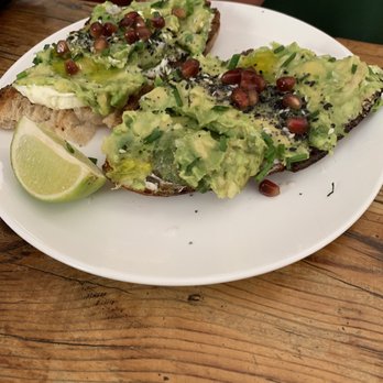 Toma Café - Avocado toast - yes! - Coffee & Tea Near Me - Madrid, M Toma Café - Avocado toast - yes! - Coffee & Tea Near Me - Madrid, M
