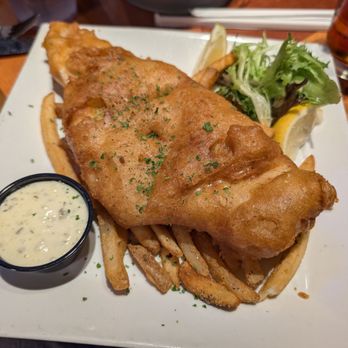 Ford's Garage Plano - Fish and Chips - Burgers Near Me - Plano, Texas