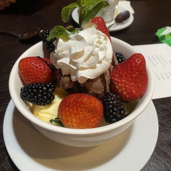Villa Roma - This was the supposed to be the Gelato / Ice Cream with fresh fruit - looks delicious - Italian Near Me - Laguna Hills, California Villa Roma - This was the supposed to be the Gelato / Ice Cream with fresh fruit - looks delicious - Italian Near Me - Laguna Hills, California