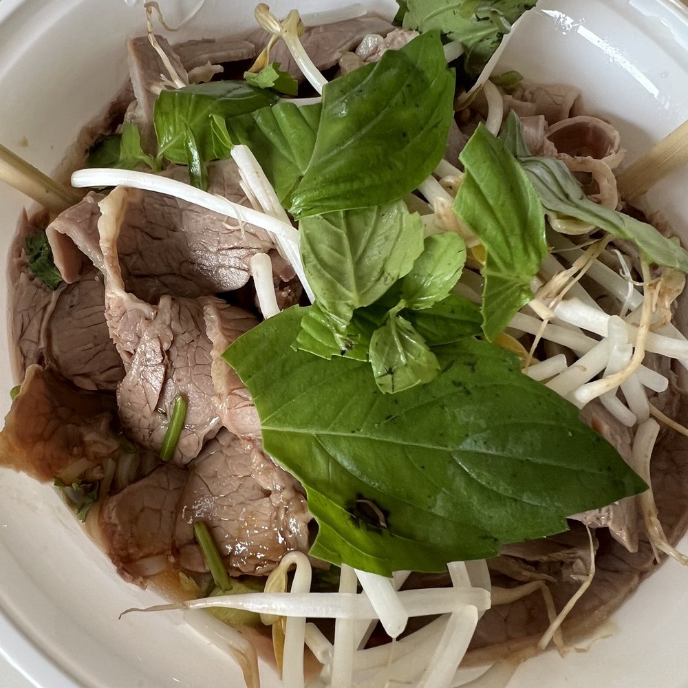 Pho Hoang Vietnamese Restaurant - Pho -12 - Vietnamese Near Me - Calgary, Alberta Pho Hoang Vietnamese Restaurant - Pho -12 - Vietnamese Near Me - Calgary, Alberta