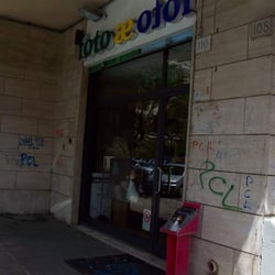 Foto e Foto Alter' Imago