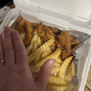 Jones Bbq - Super thin chicken tenders - Barbeque Near Me - Temple, Georgia