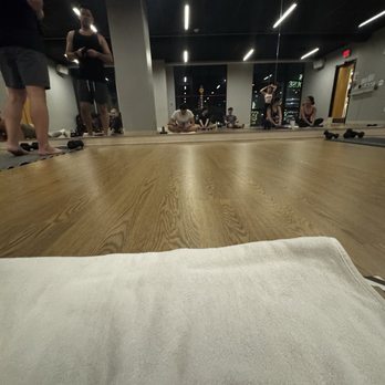 CorePower Yoga - Green Hills - Yoga Near Me - Nashville, Tennessee CorePower Yoga - Green Hills - Yoga Near Me - Nashville, Tennessee