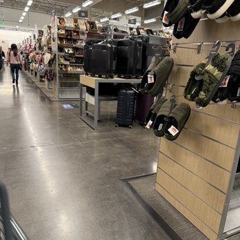 Nordstrom Rack - Department Stores Near Me - Las Vegas, Nevada Nordstrom Rack - Department Stores Near Me - Las Vegas, Nevada
