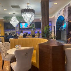 Dancing crepes - Dining area
