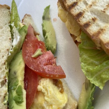 Royal T Cafe - Breakfast & Brunch Near Me - Manteca, California