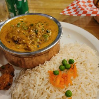 Curry & Kabab - Matar paneer (and the last of the veggie pakora) - Indian Near Me - Kent, Washington