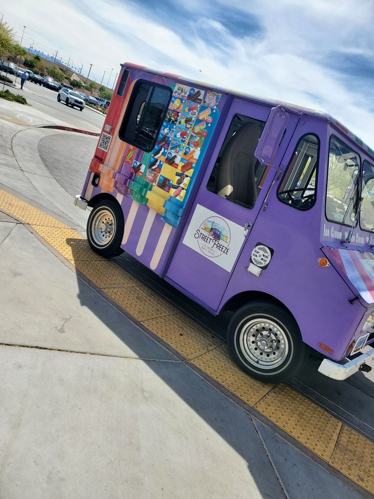 Street Freeze Ice Cream & Party Truck Logo