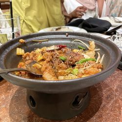 Inchin's Bamboo Garden - Hot Pot (chicken)