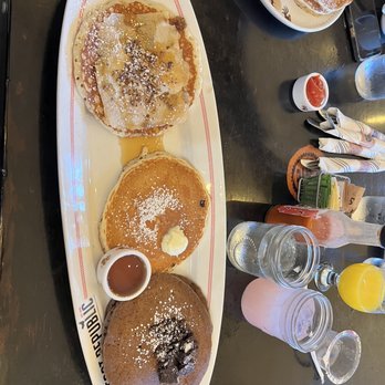 Breakfast Republic - Breakfast & Brunch Near Me - Irvine, California