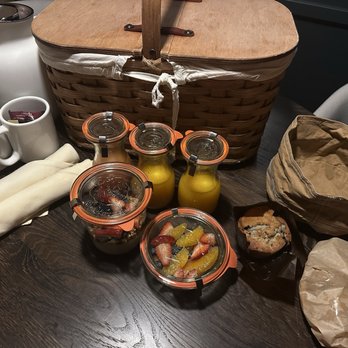 The Harbor Grand Hotel - Breakfast Basket 2 - Hotels Near Me - New Buffalo, Michigan The Harbor Grand Hotel - Breakfast Basket 2 - Hotels Near Me - New Buffalo, Michigan