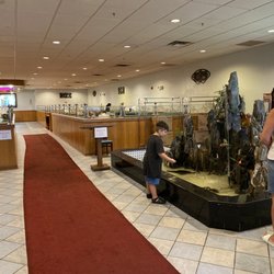 China Palace Restaurant - The front of the restaurant where you can feed the fish.