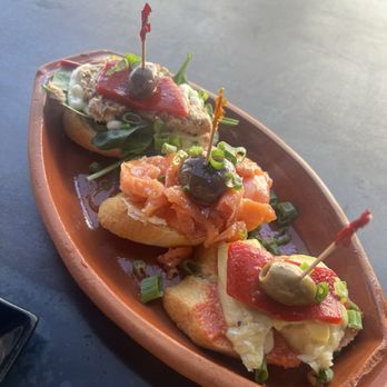Basqueria - Atun Veggie Coca De Salmon trio - Spanish Near Me - Tucson, Arizona