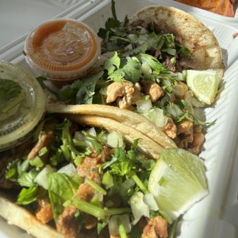 Trippy Tacos - Beef, Chicken and pork tacos - Food Trucks Near Me - Silver Spring, Maryland Trippy Tacos - Beef, Chicken and pork tacos - Food Trucks Near Me - Silver Spring, Maryland