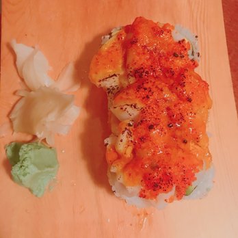 Sushi Jin - Scallops roll (forgot what the actual name was) - Japanese Near Me - Silver Spring, Maryland