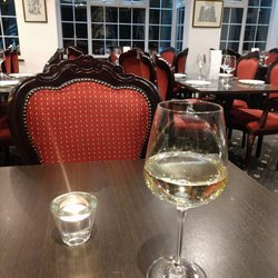 Riverside Indian Restaurant - Nice chilled wine