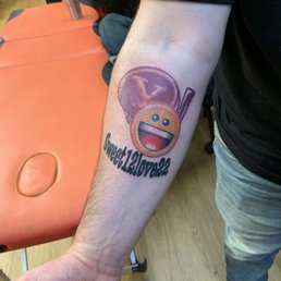The hubs tattoo done by jay The hubs tattoo done by jay