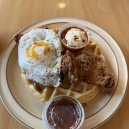 Waffle, meat, & egg (fried chicken)