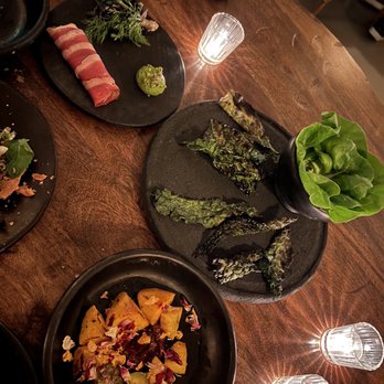 Meteora - Leaves and stoned - New American Near Me - Los Angeles, California