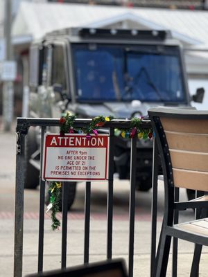 Bourbon On Main by null