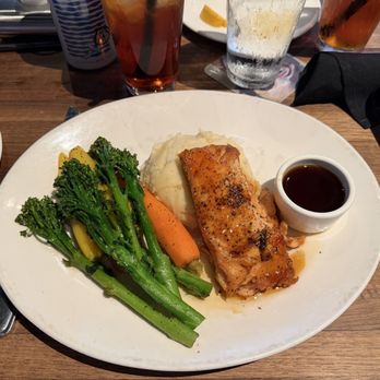 Yard House - Whiskey Glazed Salmon - New American Near Me - Sarasota, Florida Yard House - Whiskey Glazed Salmon - New American Near Me - Sarasota, Florida
