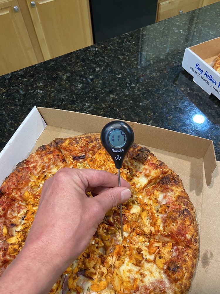 Food from Leonardo's Pizza