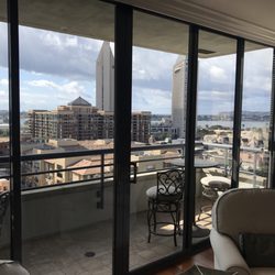 Meridian Condominiums-Concierge