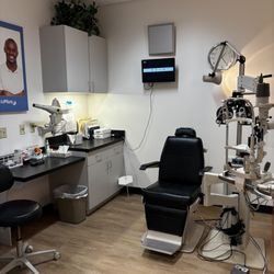 LasikPlus - Exam room