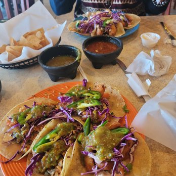 Los Cuates - Mexican Near Me - Raleigh, North Carolina