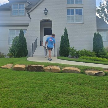 Liberty Moving - Pelham - Movers Near Me - Pelham, Alabama Liberty Moving - Pelham - Movers Near Me - Pelham, Alabama