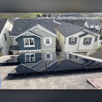 Solar Panel Cleaning Pros - Solar Panel Cleaning Near Me