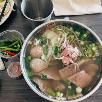 Nho Kitchen - Vietnamese Near Me - Fresno, California