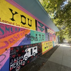 1078 Gallery - Outside