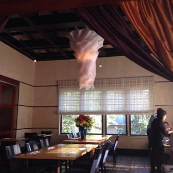 Sushi Taro - Dining area - Sushi Bars Near Me - Washington, DC, District of Columbia